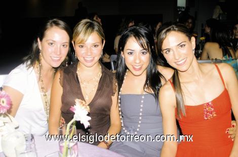 Mariana García, Araceli Martínez, Issar Giacomán y Daniela Murra.