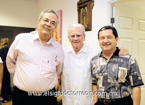 Arturo Gallegos, Roberto Villarreal y Roberto Madero.