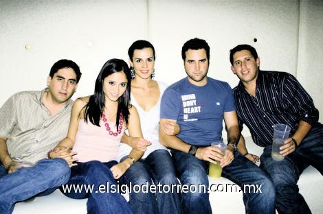 Guillermo Metlich, Mercedes Orozco, Elena Sáenz, Luis Mendoza y Jorge Medinaveitia.