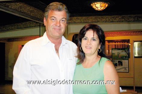 Fernando Llama y Patricia Garza.