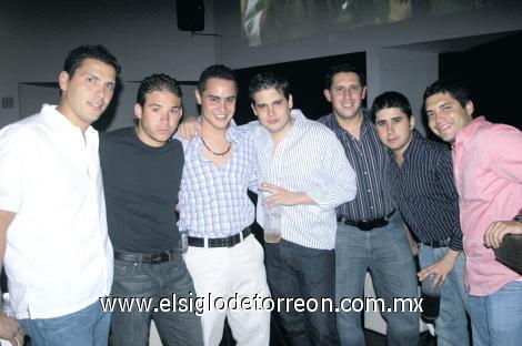 Han Salazar, Daniel Carmona, Quique Martínez, Paco Hinojosa, Jorge Medinaveitia, Juan Carlos Vargas y Diego Rodríguez