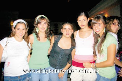 Marcela González, Valeria Rivera, Luly Batarse, Marimar Chaman y Yoyis Castellanos.