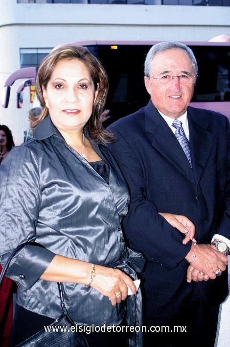 Laura y Manuel Luévanos.