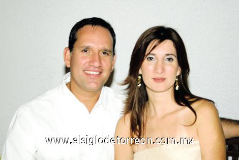 Eduardo Camacho y María Rosa Medina.