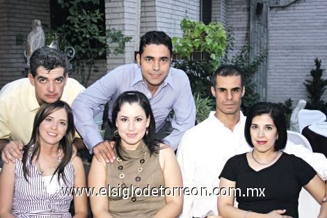 Rodrigo y Valeria González, Ramón y Maru Corona, Athos y Elida Silva.