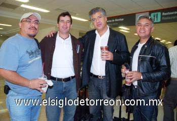 07102006 
 Jesús Silva, Arturo Neira, Jaime Lapuente y Juan Medina viajaron al DF