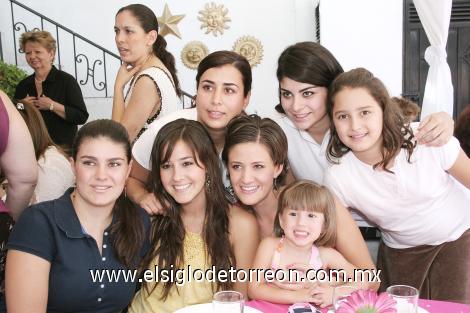 Marcela y Gabriela García, Tily Campa, Paulina y Alejandra Madero, Katia Malacara y María Elisa García.