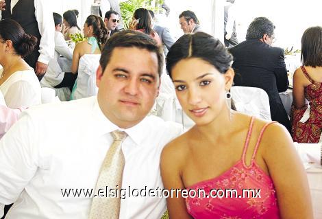 José Humberto García y Lizeth Giacomán de García.