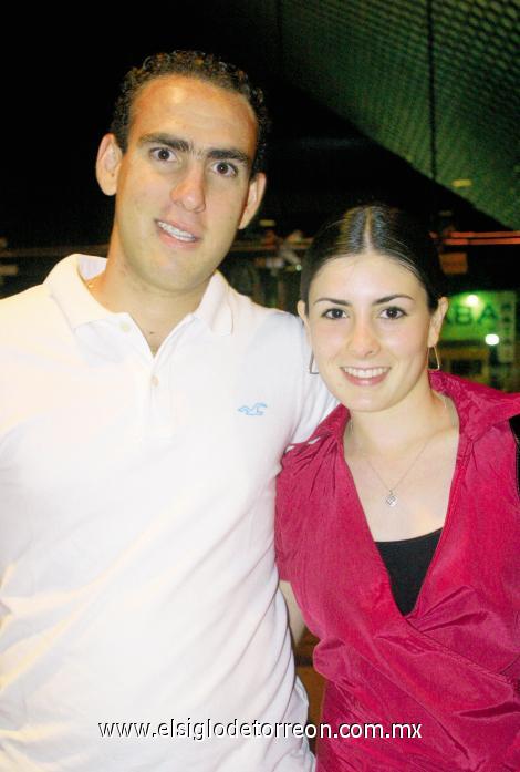 Lalo y Mariana Gómez.