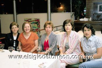 Mercedes e Isabel Cobo, Alicia V. de González, Rosario R. de Garza y Pita L. de Ramos.