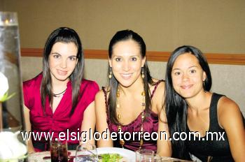 Susana Estrada, Brenda M. de Haro y Ana Bustos.