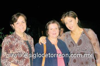 Ana Paula Allegre de Madero, María Luisa Huerta Fernández y María Luisa Berrueto de Pérez.