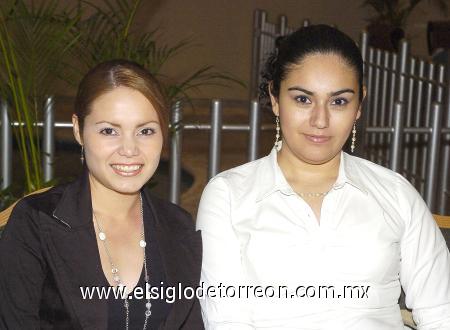 01112006
Wendy Lizeth Moreno y Marina López.