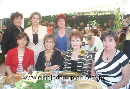 07112006
Susana González, Rosa Alicia Mijares, Rosina López, Ángeles de Lara, Queta Izaguirre y Ángeles Armendáriz.