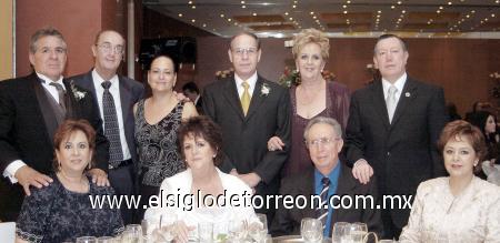 05112006 
Isaac Rapoport, Serla de Rapoport, Manuel García Cigarroa, Patricia de García Cigarroa, Alejandro Sánchez, Grisel de Sánchez, Germán Froto, Claudia de Froto, César Estrello y Laura de Estrello.