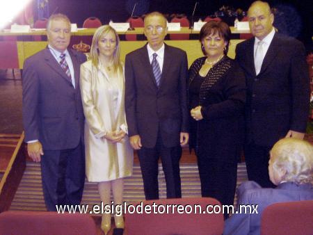 12112006 
Pedro Luis Martín Bringas, Cecilia Gurza de Martín, Armando Martín Soberón Concepción Villar de Martín y Francisco Martín Bringas.