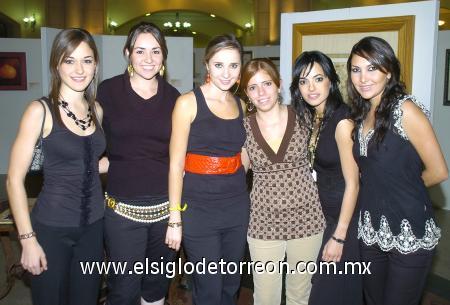 14112006
Beatriz Arenal, Estefanía Haro, Daniela Teele, Nuri Quintero, Pily González y Brenda Grageda