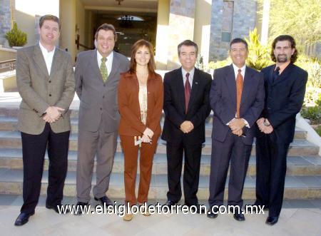 19112006 
Carlos López, Simo Lassica, Montserrat García, Armando Carlos, Fernando Félix y Carlos Villalobos.