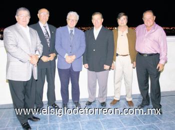 CENA DE HONOR EN LAS ALTURAS
José Correa Triana, Romualdo Segovia, Jean Harzic – Román Cepeda, Bernardo Garza y Christian Collier.