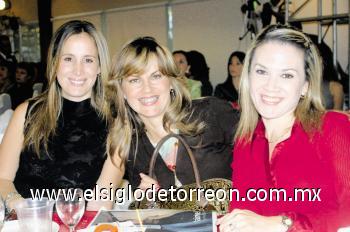 Graciela Barraza, Queta Izaguirre y Edna Páez.