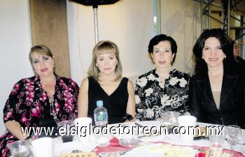 Blanca Balandrano de Nahle, Dalia Ibarra de Morales, Aurora Karam y Liliana Bitar de Karam.