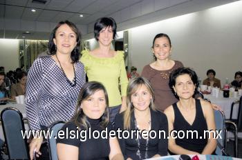 Silvia Padilla, Pily Guerrero, Gisela Batarse, Gaby Ramírez, Laura Calleja y Marcela González.