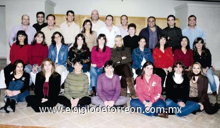 30122006 
Ex alumnos de secundaria y preparatoria de la Escuela Carlos Pereyra, Generación 79-85, en su reunión anual