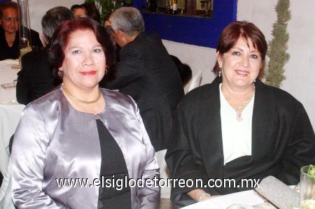 03122006 
Guadalupe Ávalos de la Rosa y Arcelia Carreòn Lòpez.