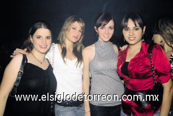 Ana Gaby G., Mayosa B., Luisa M. y Lucero C.