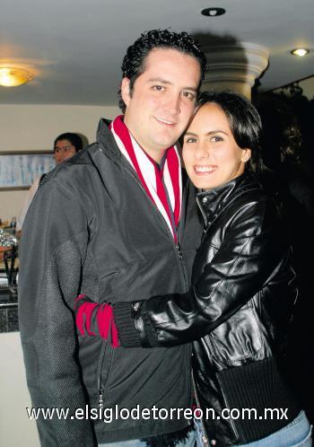 GRAN FESTEJO
Mauricio Mansur y Soraya Zreik.