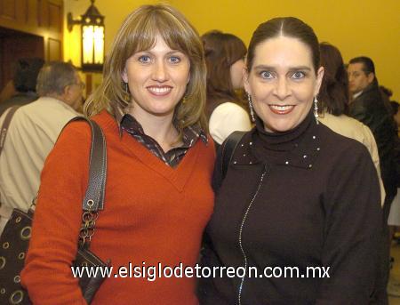 18122006
Susana de Orduño y Rosy Granados de Ruiz.