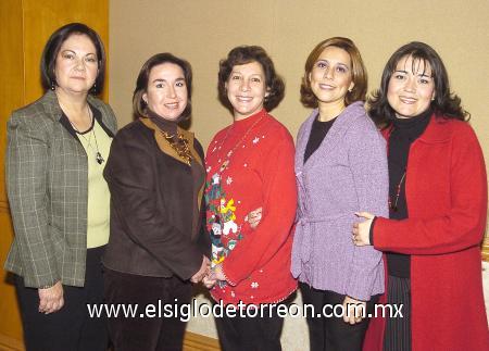 19122006
Clarita Humphrey, Chelito Treviño, Frida Ciprés, Meche Aguilar y Sary.