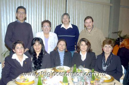 22122006 
Saúl Ramos, Delfina Moreno, Alberto González, Sergio Ríos, Luz María López, Rosa Márquez, Elsa Robles, Laura Elena Parra y Alma Rosa Ríos.