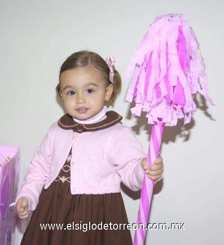 22122006 
La pequeña Isabella Pèrez Sada cumpliò años.