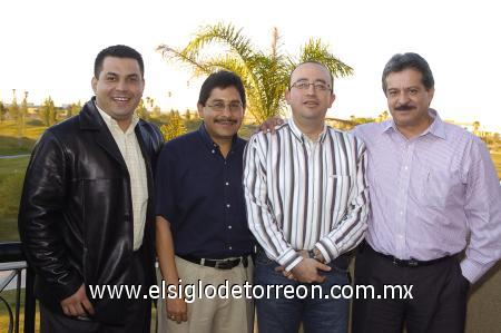 21122006
Oswaldo Covarrubias, Carlos Rangel, Juan Ignacio Hernández y Gerardo Mandujano, presidente de la Asociación Nacional de Abogados de Empresa.