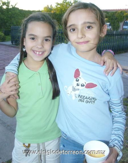 25122006
Brianda Aguilera y Camila Gil.