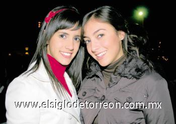 Cristy Belausteguigoitia y Maribel Tumoine.