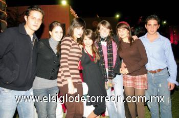 Sergio Gurrola, Diana Gallardo, Marcela Garza, Brenda Bitar, Bárbara Bracho, Marcela Valdéz y Arturo Novelo.