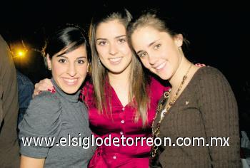 Lucía Dueñes, Any Bremer y Cristy Elizondo.