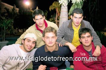 Toto Borrego, Carlos Alatorre, Andrés Fernández, Miguel Murra y Raúl Garza.