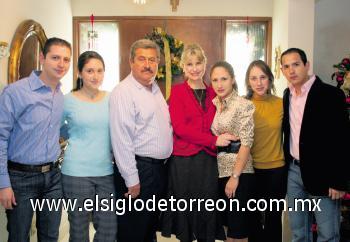 Colín y Celina Berlanga Villarreal, Sergio Berlanga, Luly Villarreal de Berlanga, Luly Berlanga Villarreal, Bárbara Berlanga de Garza y Pimpo Garza Borrego.