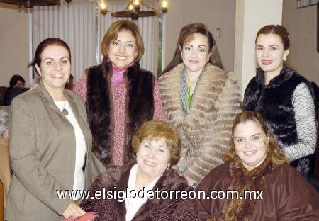 21012007 
Elektra de García, Patricia de Sánchez, Ana Isabel de Mexsen, Martha de Ávalos, Bertha de Medina y Marisol García de Murillo.