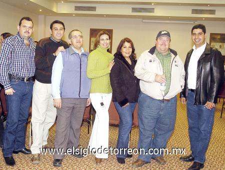 21012007 
Francisco Papadakis, José Luis Madero, Alfonso Martínez, Carmen Luna, Alejandra Hidalgo, José Francisco Bredeé y Gazi Issa.