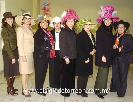 29012007
Palmira de Martín, Marianto de Haro, Lela Silveyra, Mane Reed de Veyán, Mirthala de Aguiñaga, Rosa Martha de Juan Marcos y Crisanta de Roel.