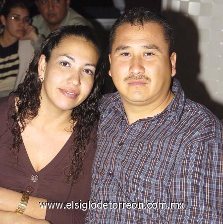 14022007
Blanca Ivonne Martín y Juan Carlos de León.