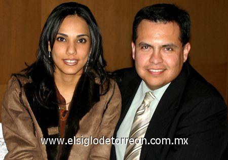 28022007
Lorena Mondragón y Rogelio Lastra.