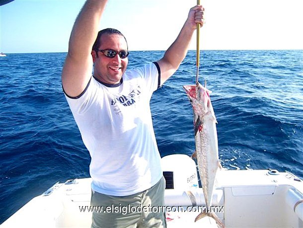 Daytona Beach, Florida. De pesca en mar abierto. Ing. Juan Manuel Rodriguez. Radico hace 2 años en el sunshine state. Saludos