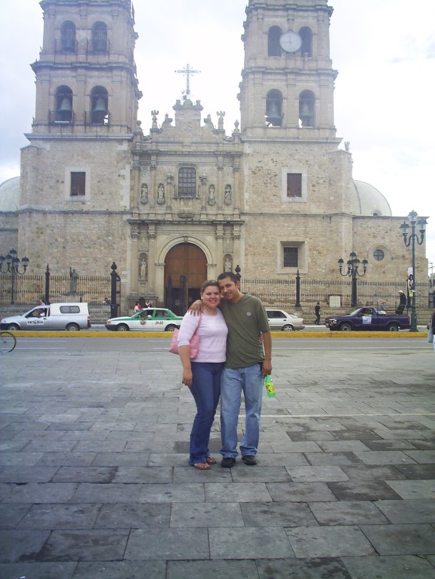 cristina isabel fernandez ayala  la catedral de Durango,Dgo. 28 de julio del 2007