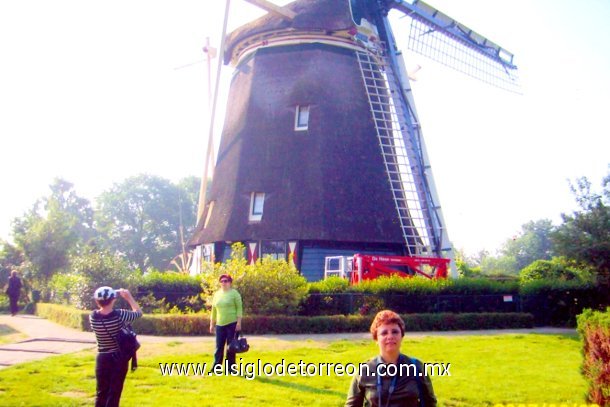 Victoria Lucila Enríquez Aguirre disfrutando de unas vacaciones en Holanda, durante el pasado mes de junio de 2007.