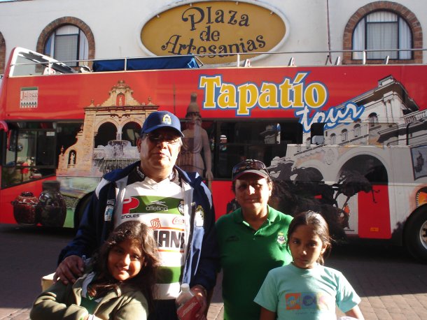 Mario, Lulú y Denisse Hernández y Lourdes Güereca, disfrutaron de unas vacaciones en Tlaquepaque, Jalisco.